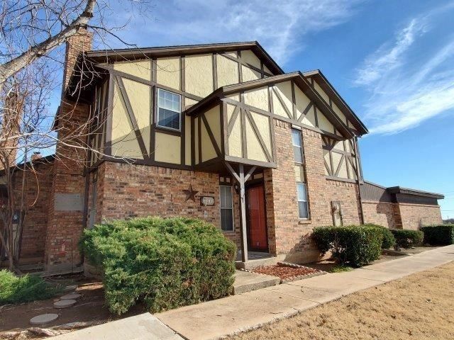 4502 NE Arlington Ave, Lawton, OK 73507 Main Photo