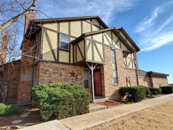 4502 NE Arlington Ave, Lawton, OK 73507