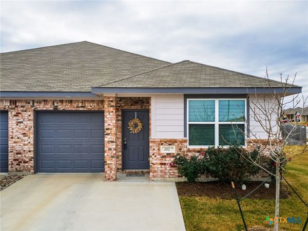 202 Green Valley Drive, Copperas Cove, TX 76522