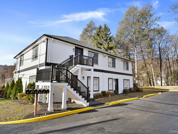 441 manille Road , Pleasantville, NY 10570