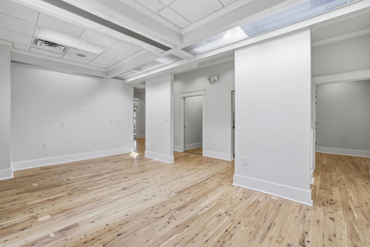 277 Willbrook Blvd. Photo 10