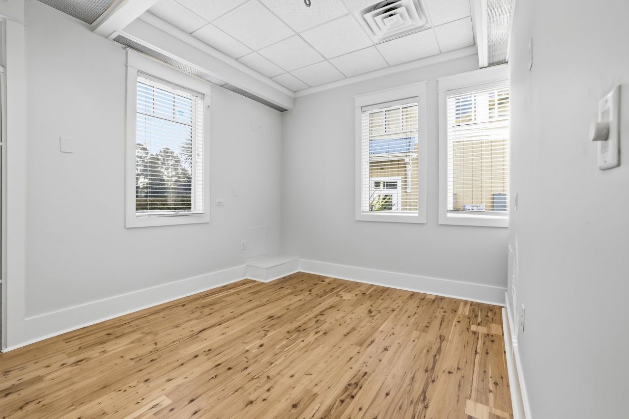 277 Willbrook Blvd. Photo 12