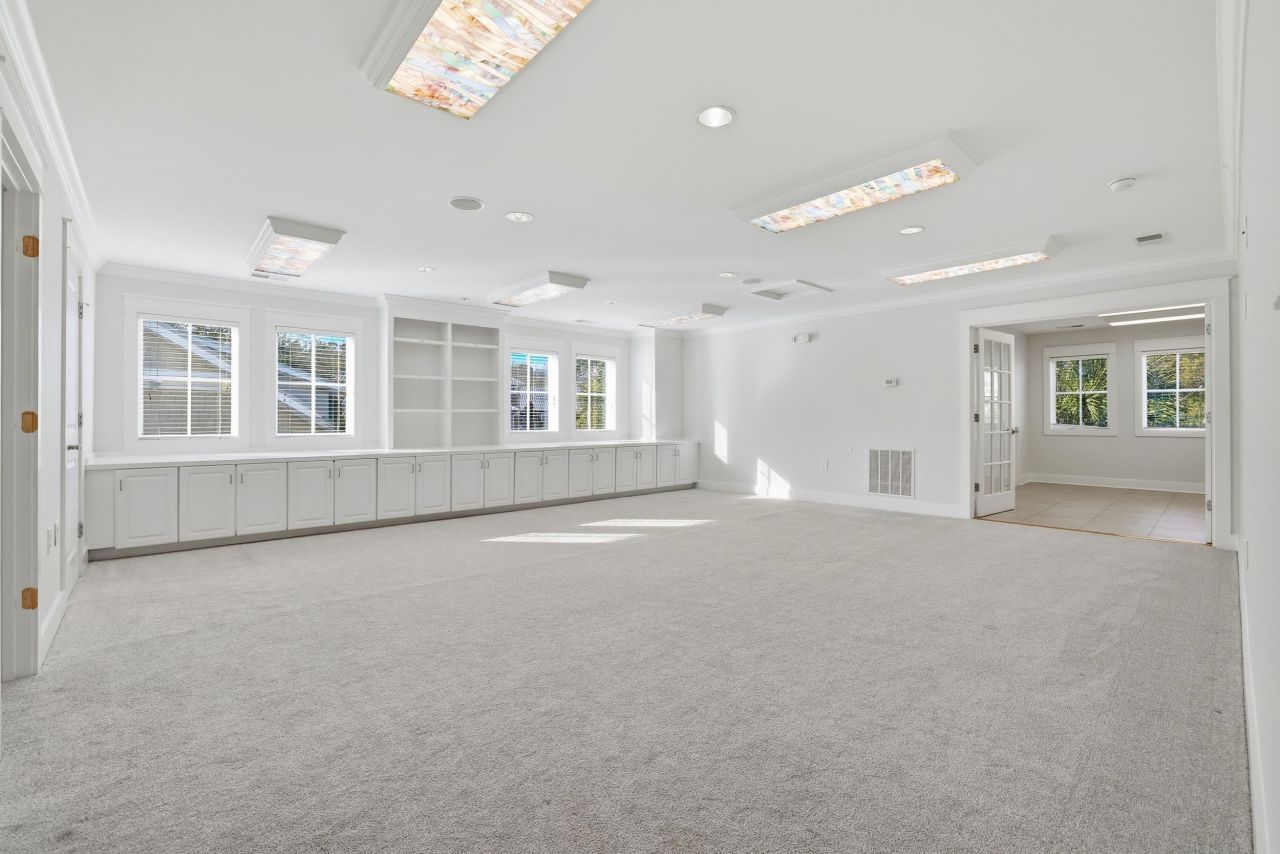 277 Willbrook Blvd. Photo 15