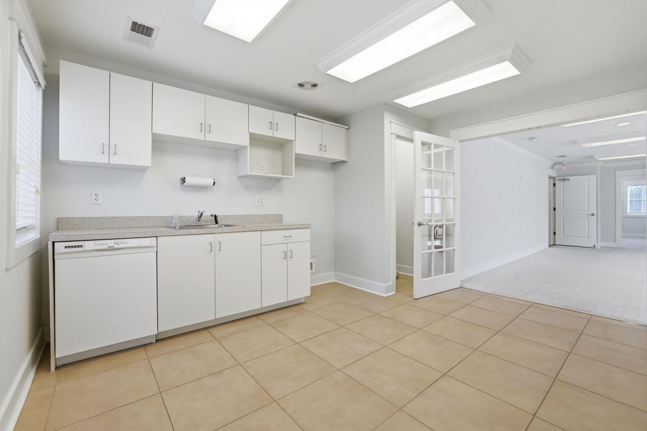 277 Willbrook Blvd. Photo 17