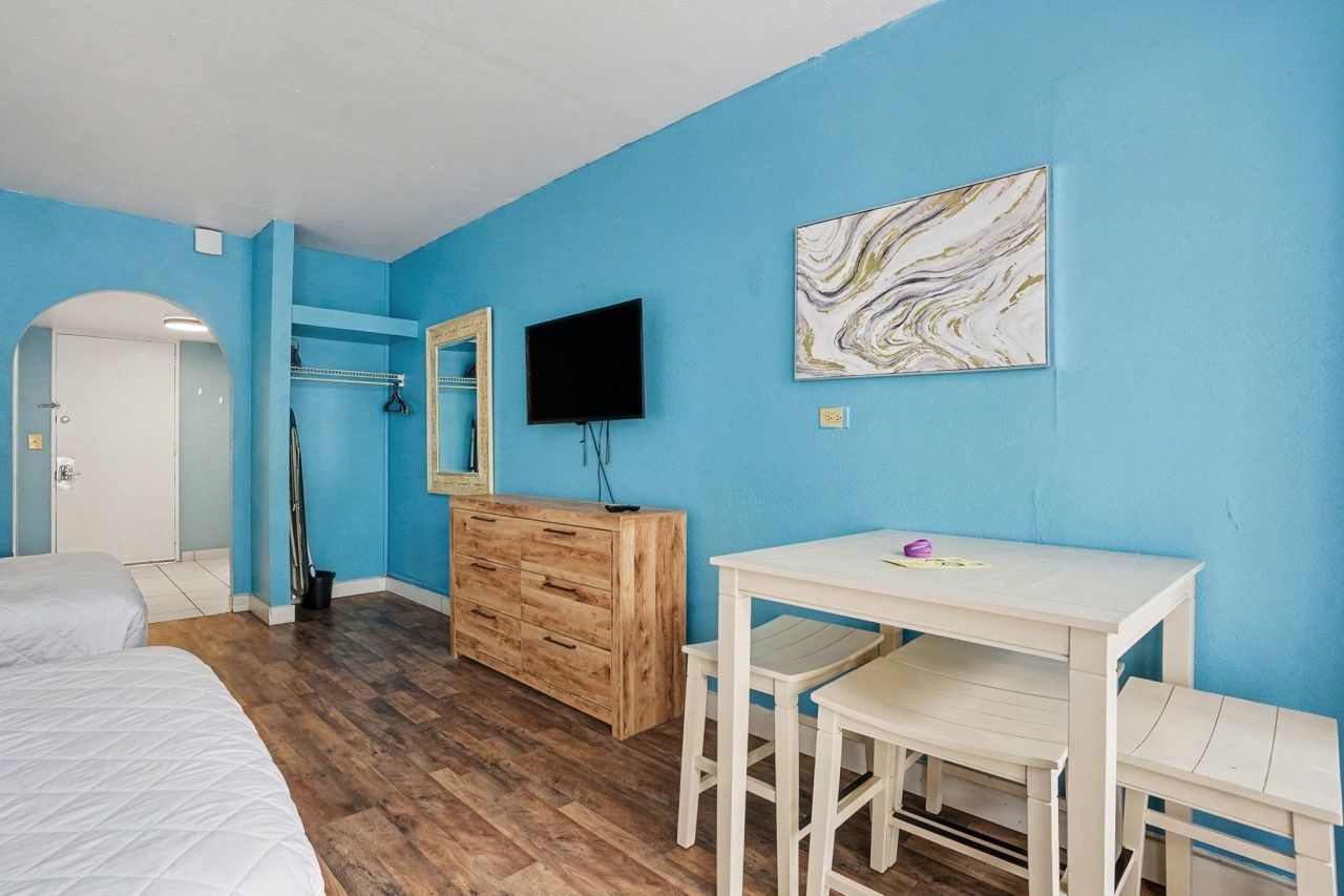 6803 N Ocean Blvd. Photo 11