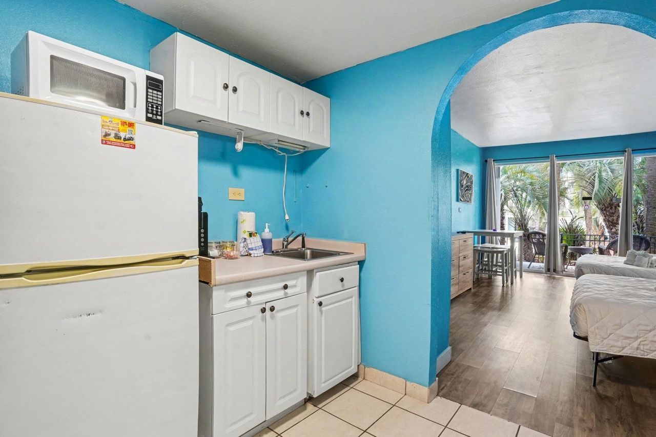 6803 N Ocean Blvd. Photo 6