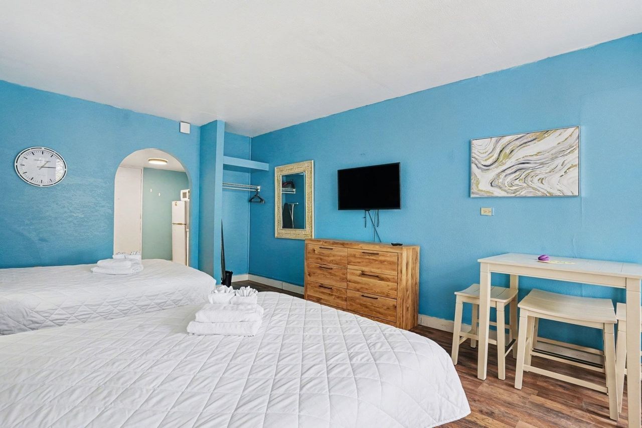 6803 N Ocean Blvd. Photo 8