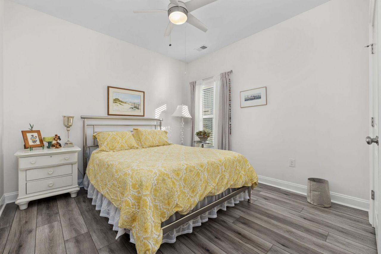 1704 Edgewood Dr. Photo 23