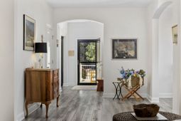 1704 Edgewood Dr. photo 4