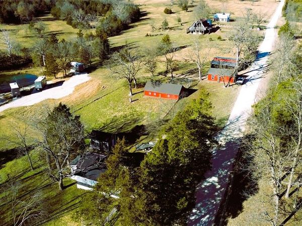 47 Hittridge Road, Eldon, MO 65026