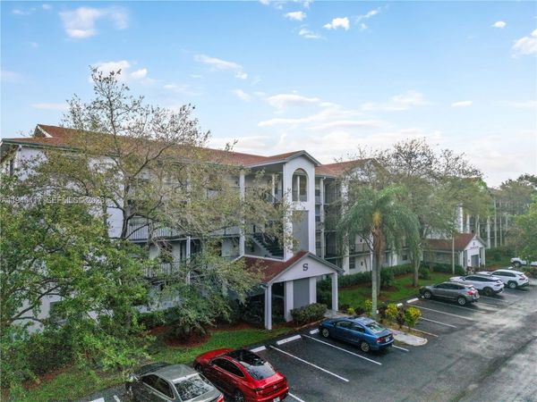 1351 SW 125th Ave, Unit 203S, Pembroke Pines, FL 33027