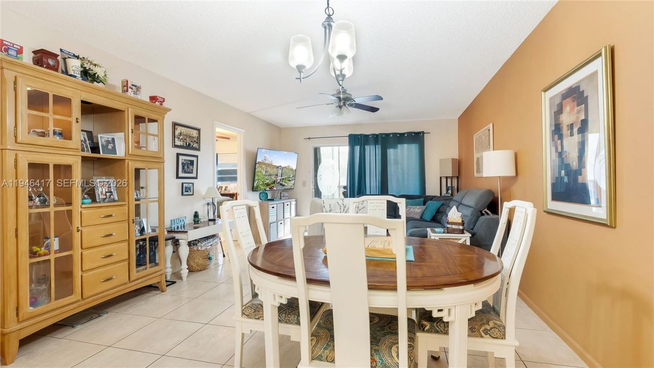 1351 SW 125th Ave, Unit 203S, Pembroke Pines, FL 33027 Photo