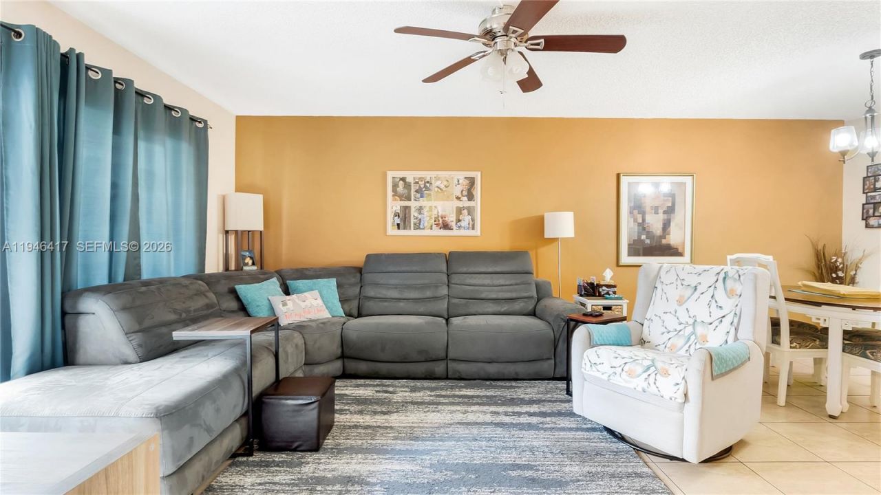 1351 SW 125th Ave, Unit 203S, Pembroke Pines, FL 33027 Photo