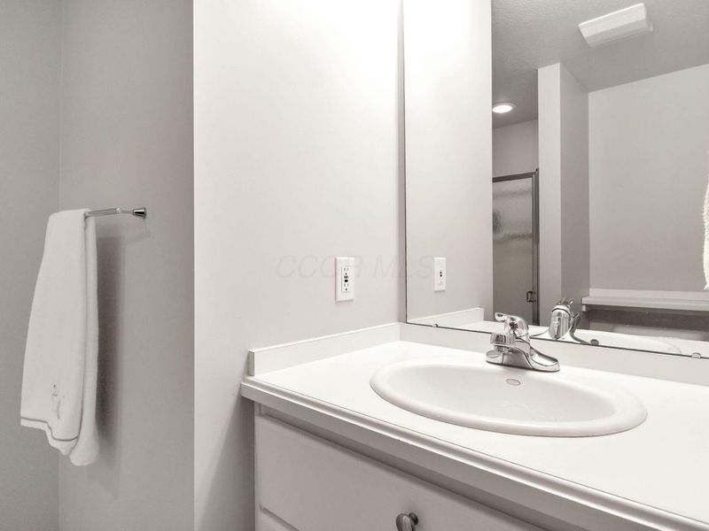 3755 Renwick Lane, Unit 39, Columbus, OH 43230 Photo 39