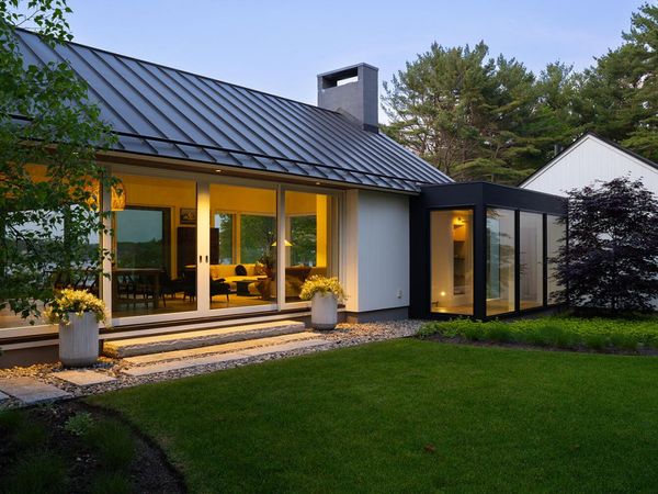 4 Ice House Point, York, ME 03909