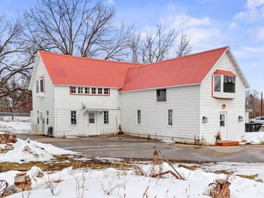 415 Atlantic Avenue E, Dassel, MN 55325