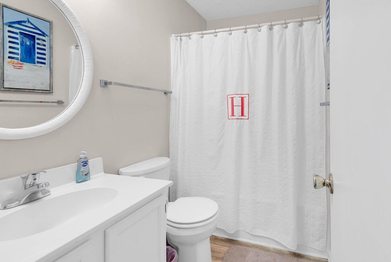 1582 S Waccamaw Dr. Photo 13