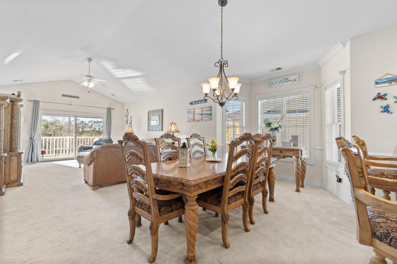 4894 Luster Leaf Circle Photo 11