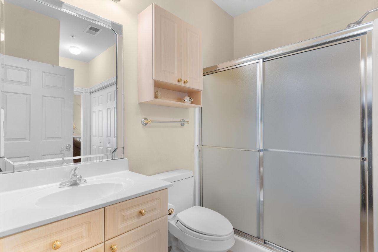 4894 Luster Leaf Circle Photo 19