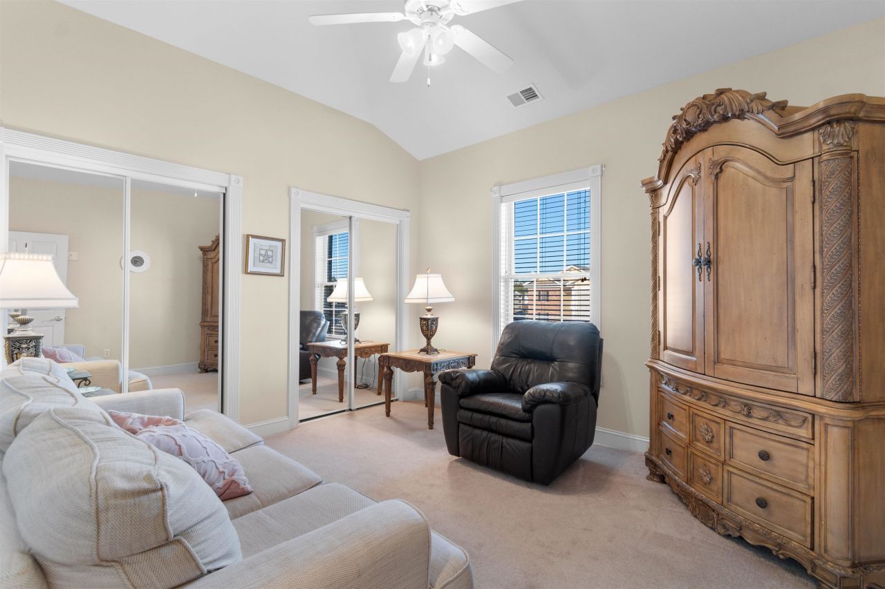 4894 Luster Leaf Circle Photo 24