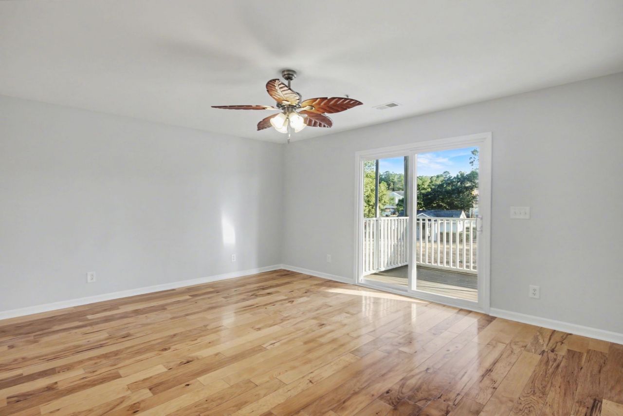 4853 Meadowsweet Dr. Photo 19