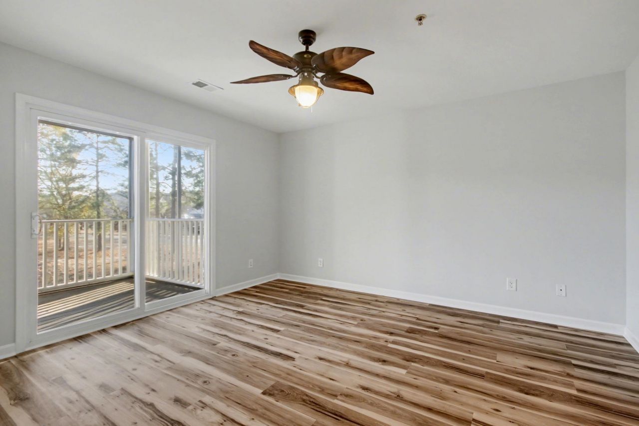 4853 Meadowsweet Dr. Photo 21