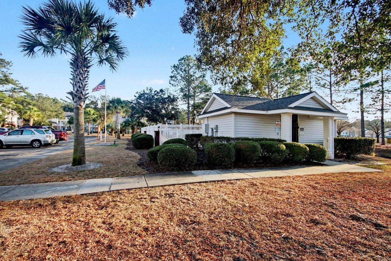 4853 Meadowsweet Dr. Photo 36