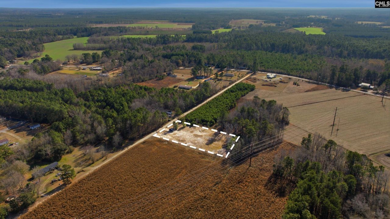 1445 Victory Lane Photo 17