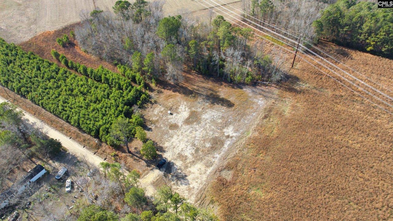 1445 Victory Lane Photo 4