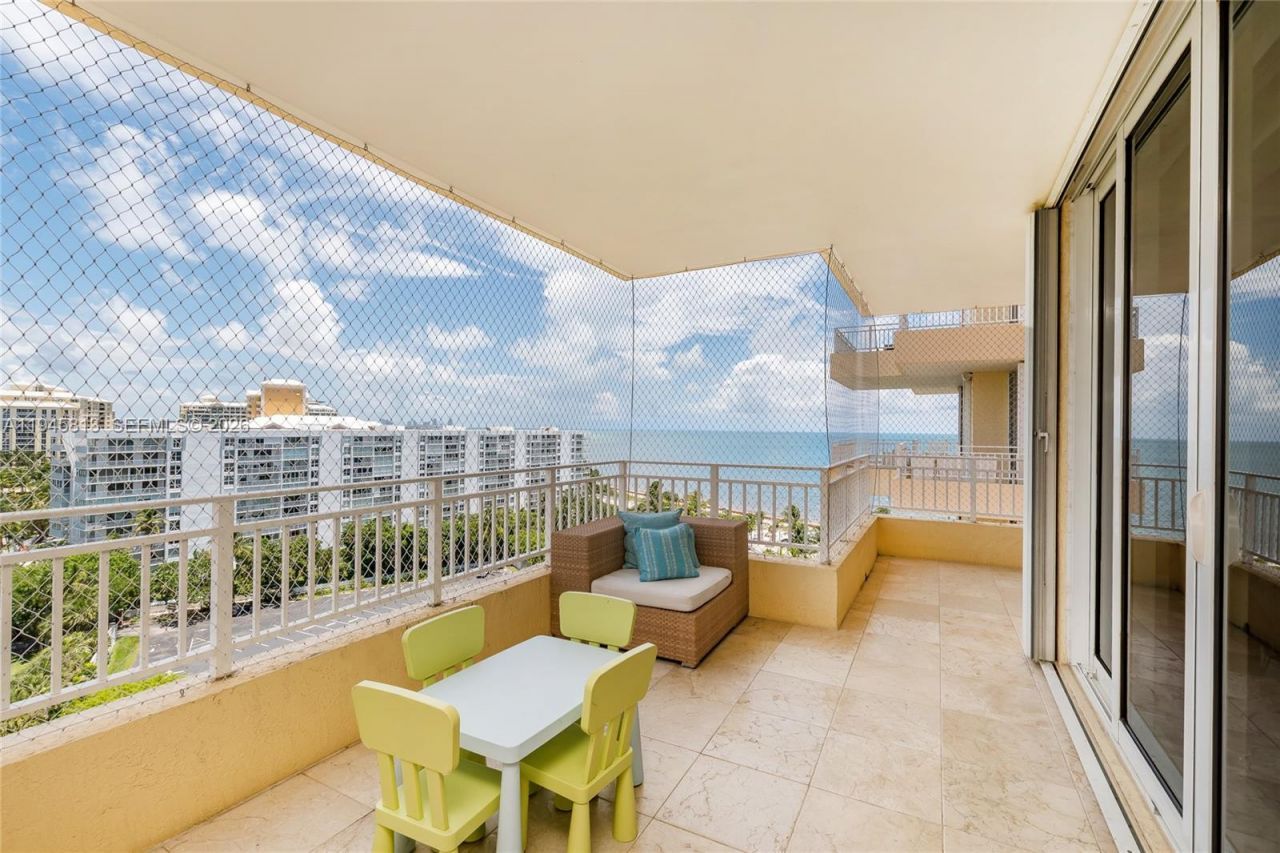 791 Crandon Blvd, Unit 1005, Key Biscayne, FL 33149 Photo