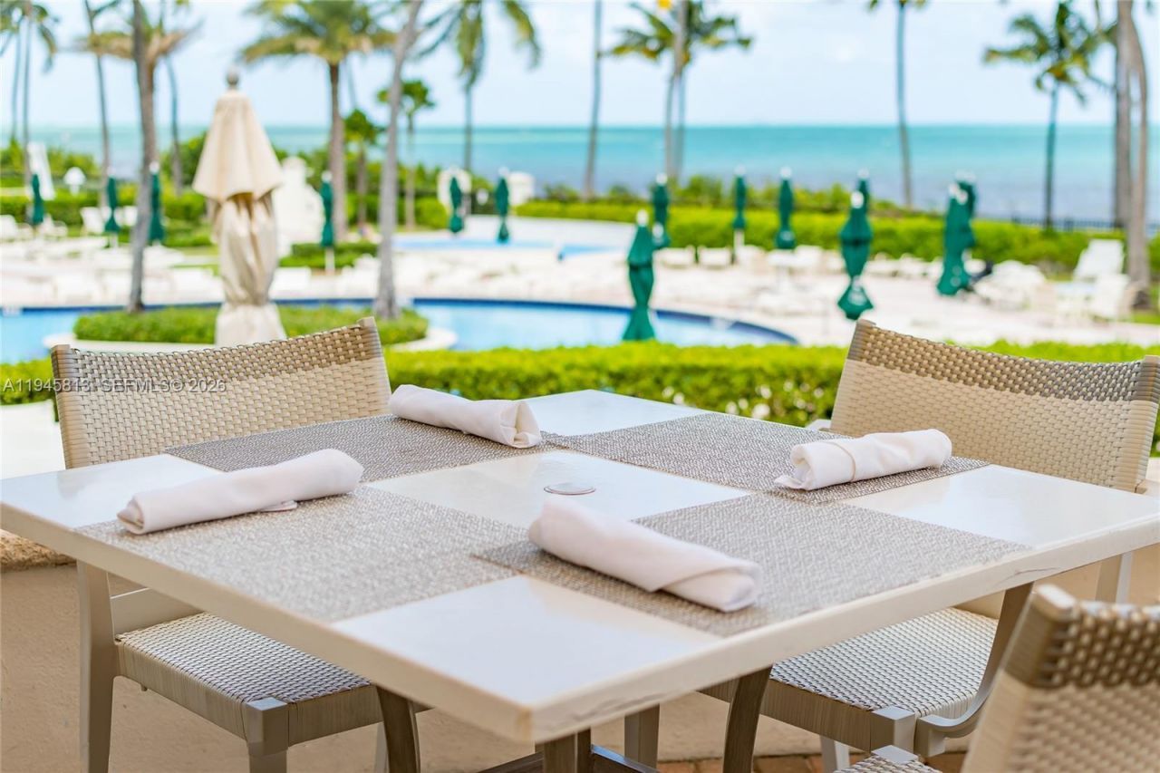 791 Crandon Blvd, Unit 1005, Key Biscayne, FL 33149 Photo