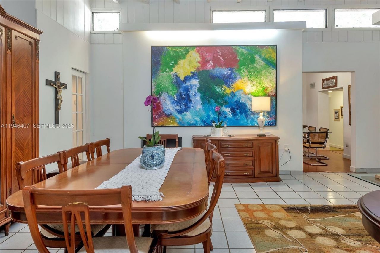 5845 SW 88th St, South Miami, FL 33156 Photo