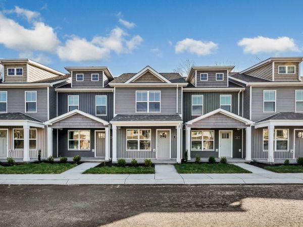 109 Quarry Point Dr , Clarksville, TN 37043