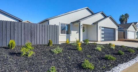 675 Oakshire Dr, Ione, CA 95640 Photo