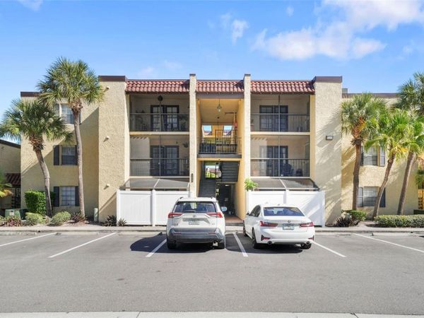 108 ALAMEDA COURT, Unit 236, TAMPA, FL 33609