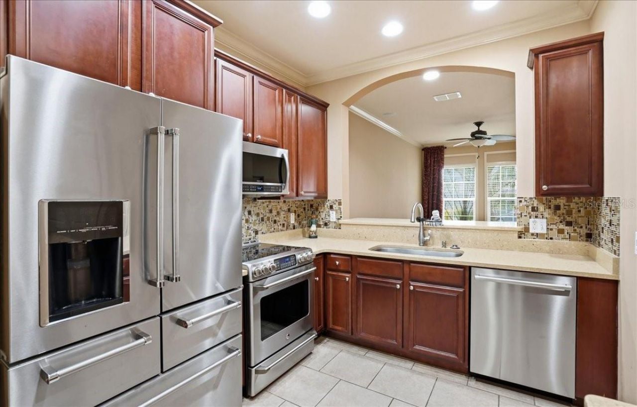 607 3rd Avenue S, Saint Petersburg, FL 33701 Photo