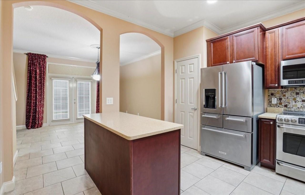 607 3rd Avenue S, Saint Petersburg, FL 33701 Photo