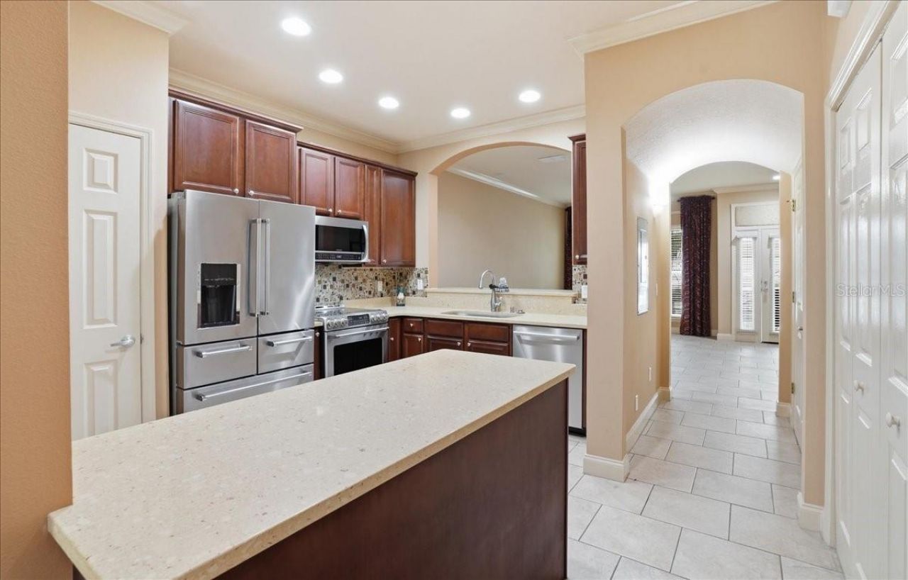 607 3rd Avenue S, Saint Petersburg, FL 33701 Photo