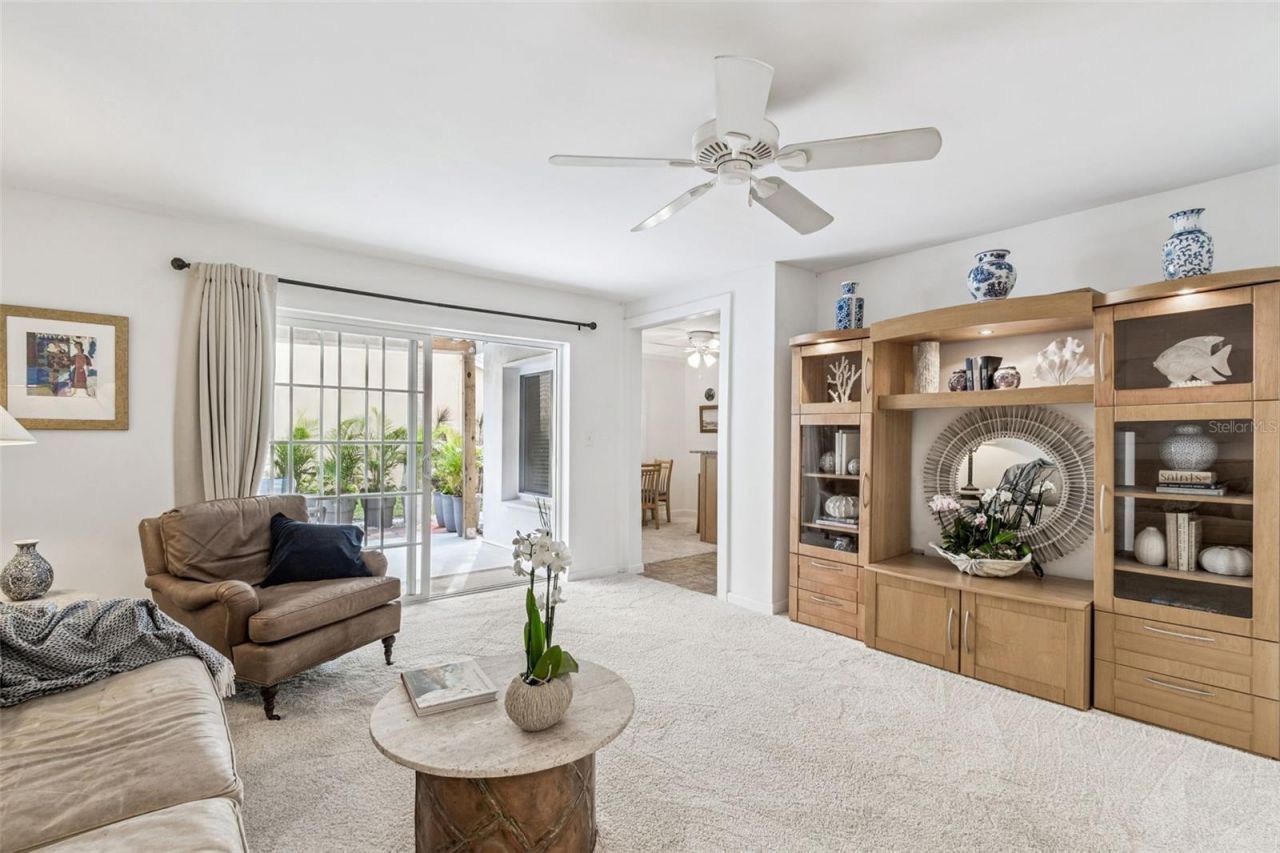 4160 35th Terrace S, Unit C, Saint Petersburg, FL 33711 Photo