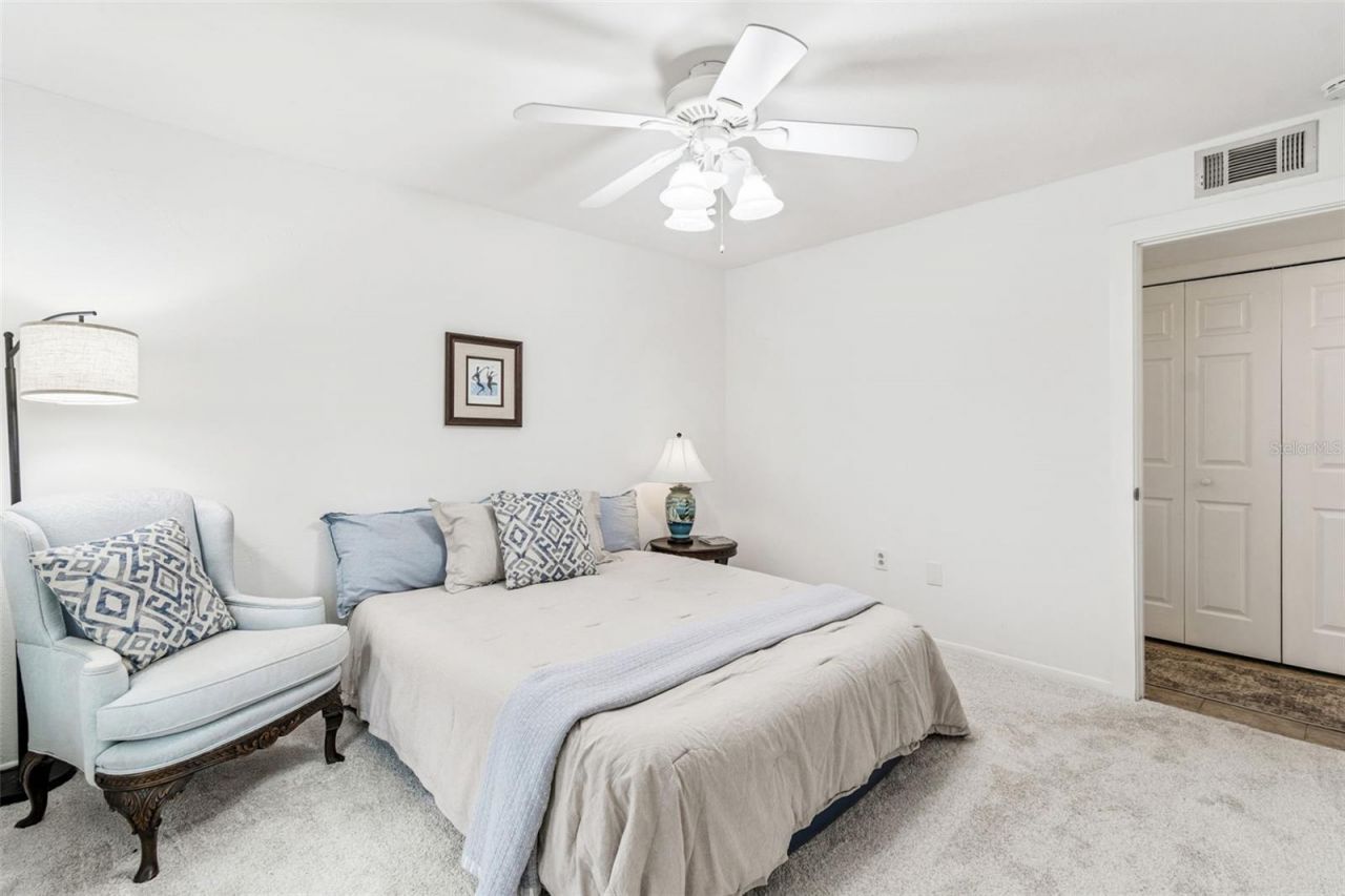 4160 35th Terrace S, Unit C, Saint Petersburg, FL 33711 Photo