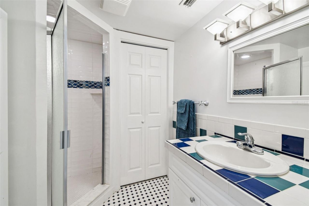 4160 35th Terrace S, Unit C, Saint Petersburg, FL 33711 Photo