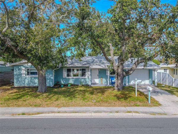 11615 PARK BOULEVARD, SEMINOLE, FL 33772