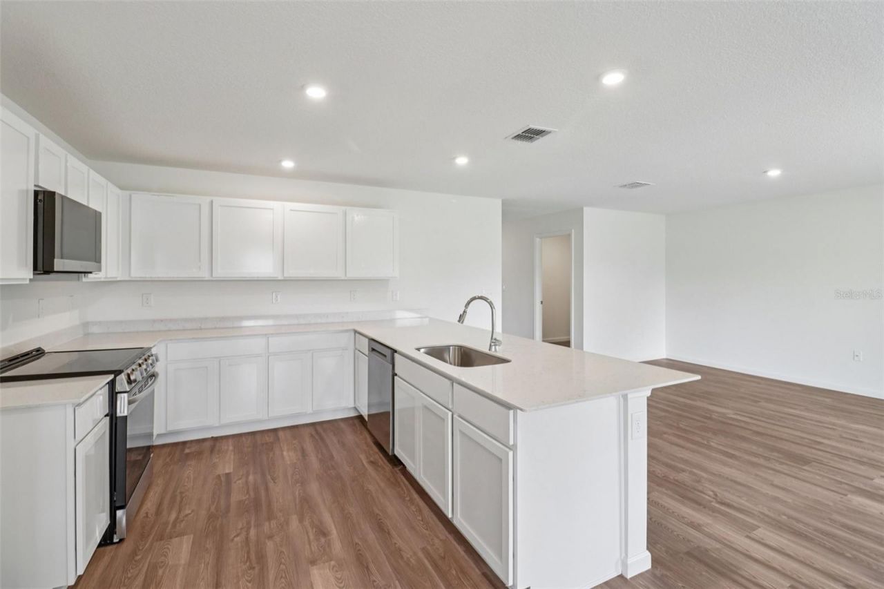 2270 Oklahoma Drive, Sumterville, FL 33585 Photo