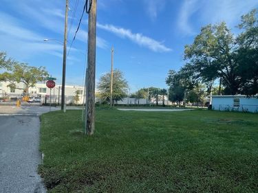 1049 COLYER STREET, ORLANDO, FL 32805