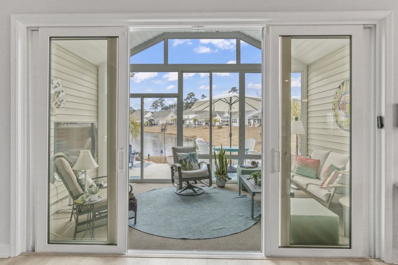 3093 Sutherland Dr. Photo 29