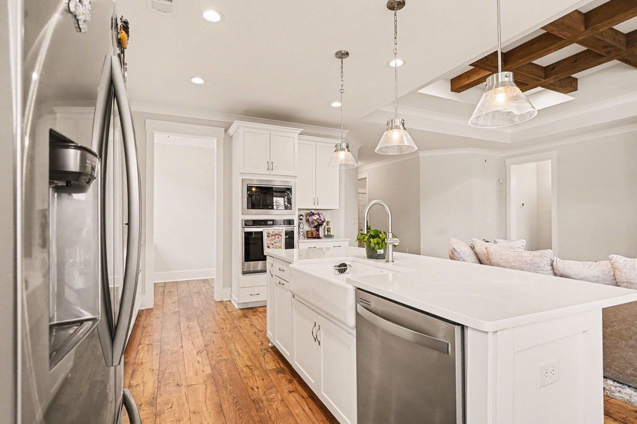 4062 Mckinney Dr. Photo 10