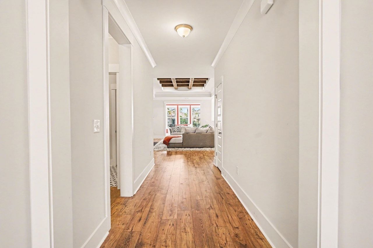 4062 Mckinney Dr. Photo 5