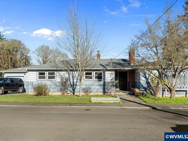 760 Birch St, Sweet Home, OR 97386