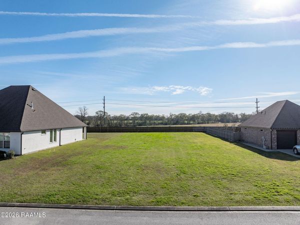 118 Snapping Lane , Broussard, LA 70518