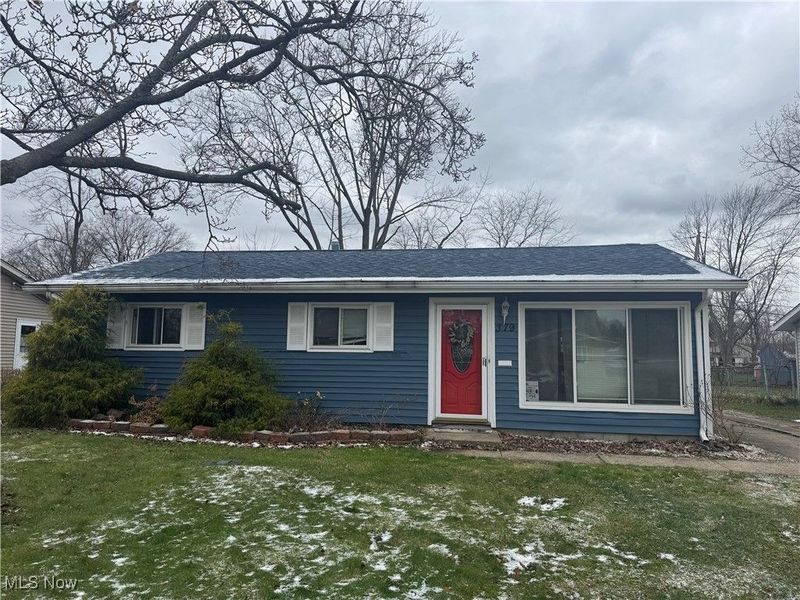 379 Laurel Drive, Berea, OH 44017 Photo 1